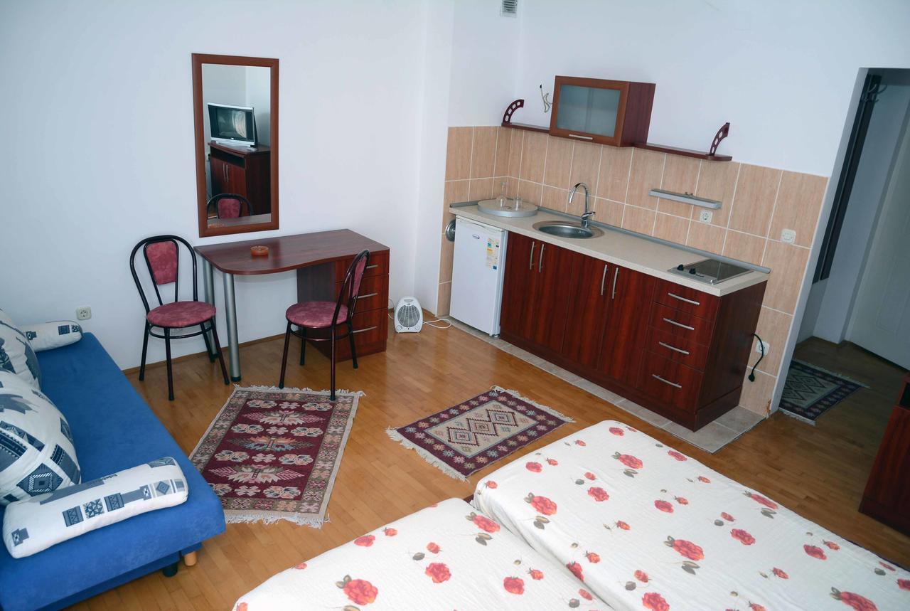 Vila Delfin Ohrid Exterior photo