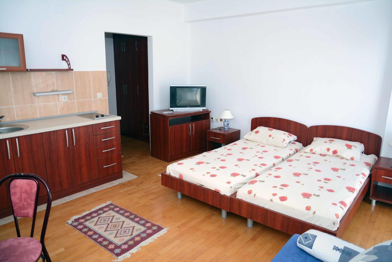 Vila Delfin Ohrid Exterior photo