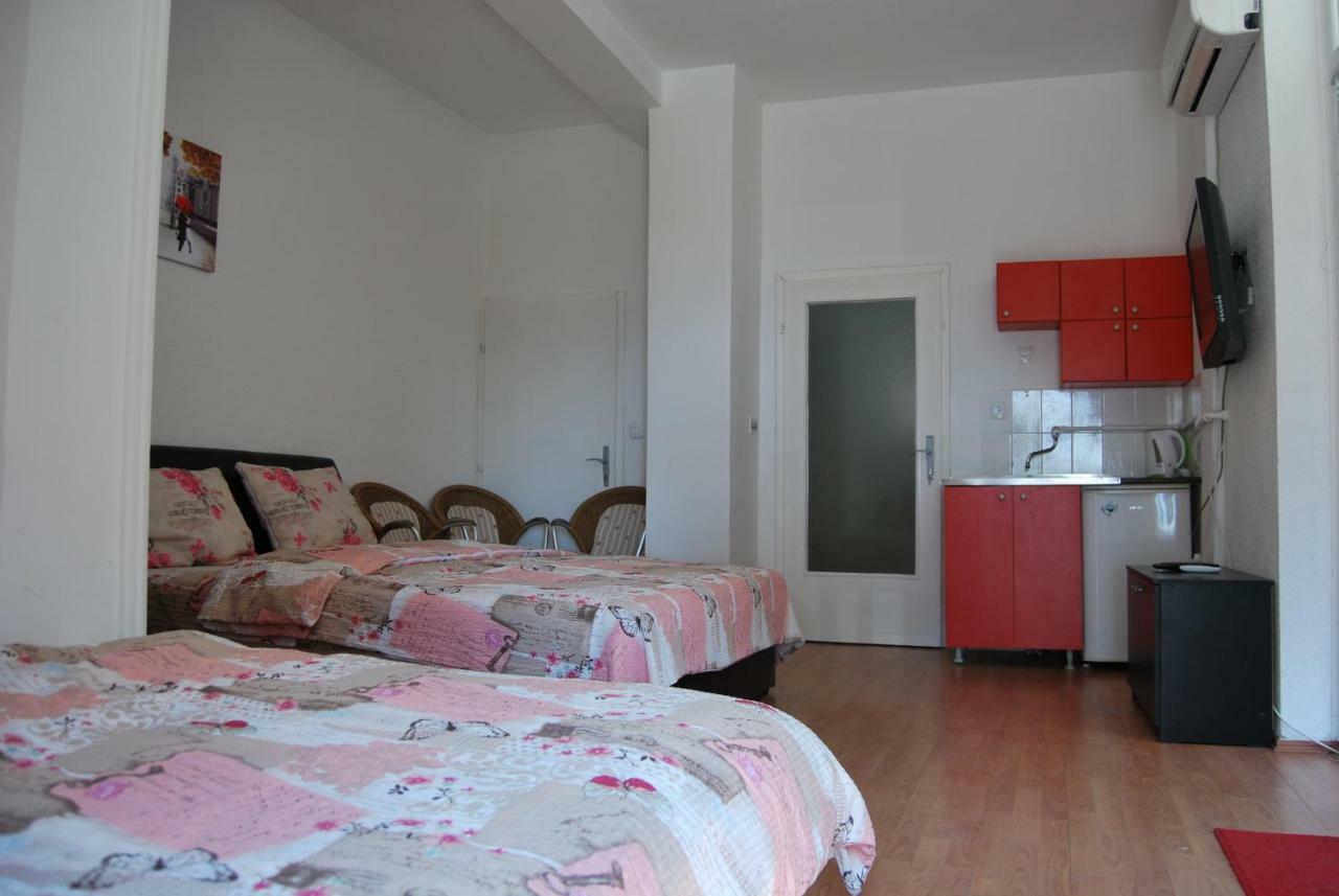 Vila Delfin Ohrid Exterior photo